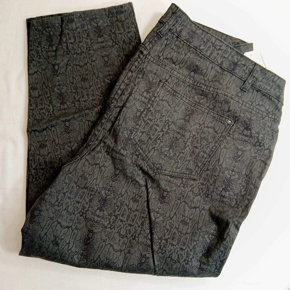 Harmony & Havoc Black/gray Snakeskin Print Jeans Women's Size 22